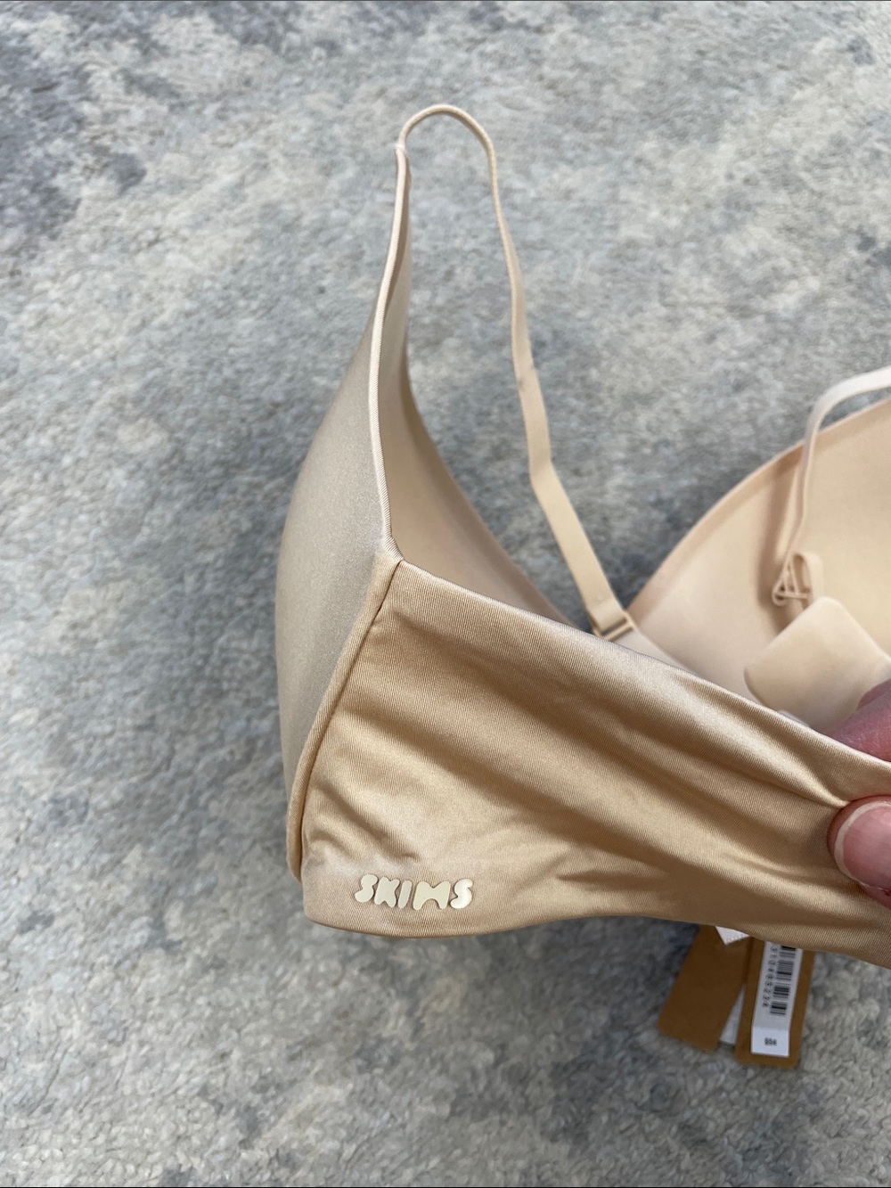 NWT Skims Wireless Form Push Up Plunge Bra Sand Beige Sz 36C - Picture 6 of 10